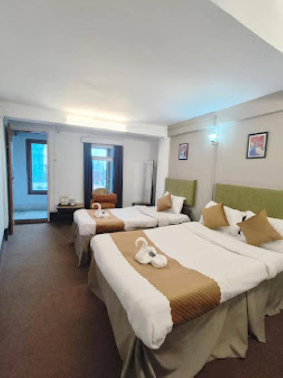 Teesta Hotel , Darjeeling Дарджилинг Екстериор снимка